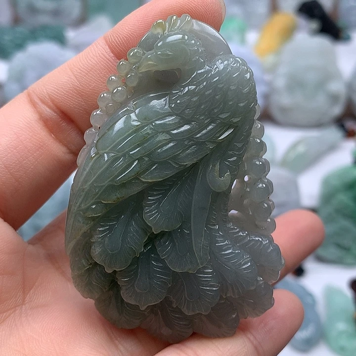 翡翠未镶嵌颈饰凤凰两面工艺福利洒黄翡福利卡厚10+