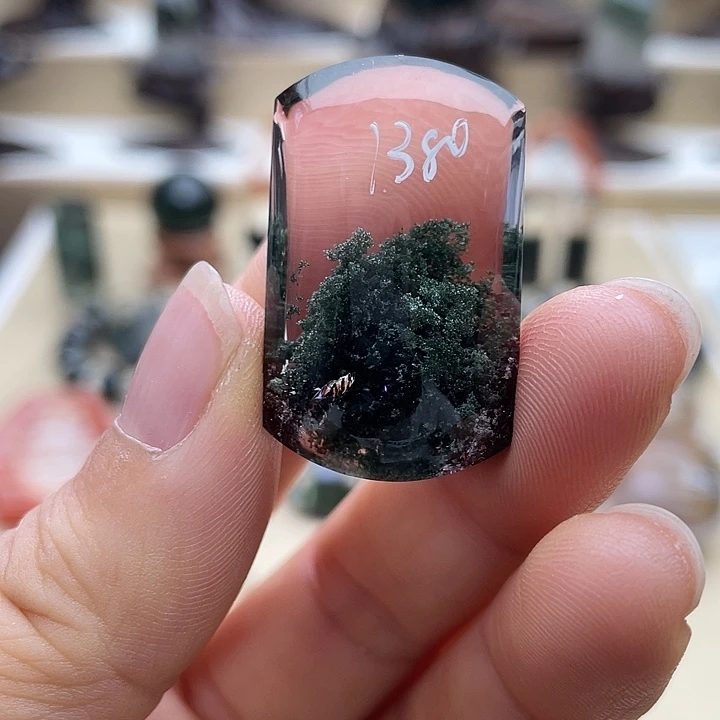 未镶嵌颈饰水晶绿幽灵聚宝盆无事牌