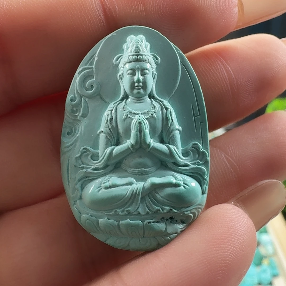 绿松石未镶嵌颈饰