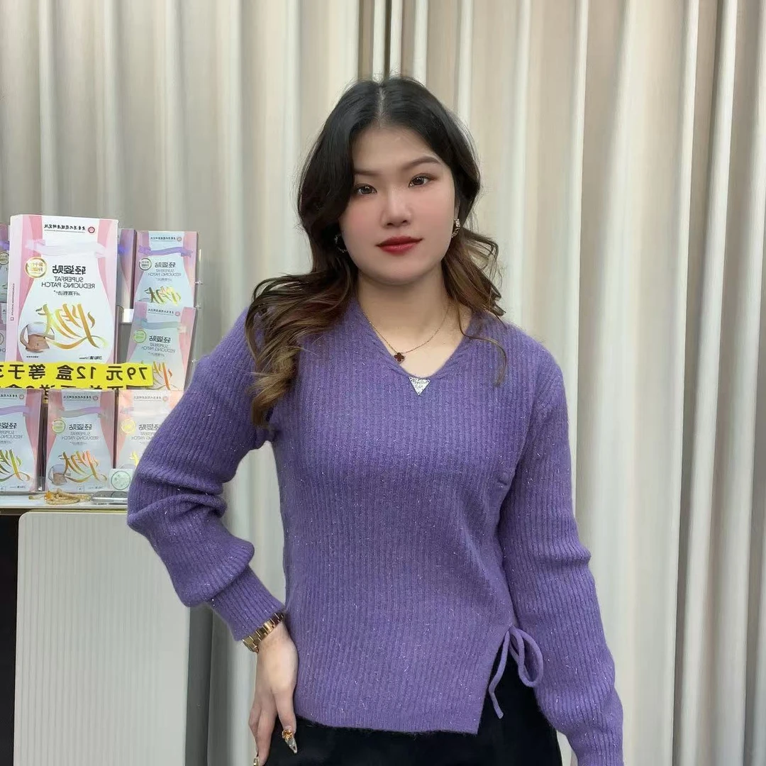 小鑫肝@现货浮力V领装饰标侧边抽绳系带开叉时尚减龄毛衣 1942