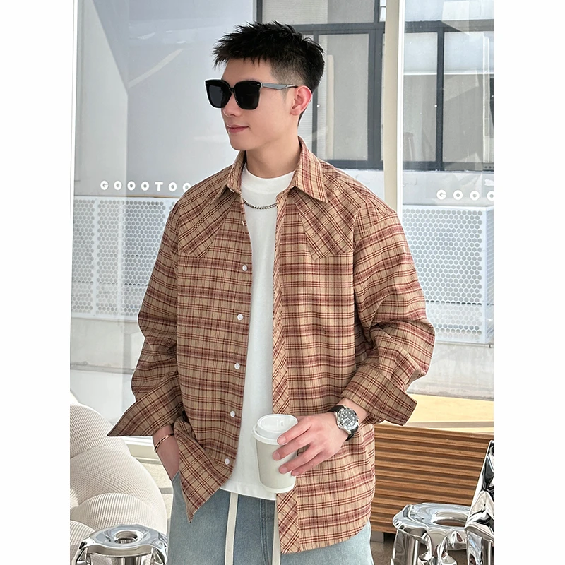 【时尚起易】潮流春季青年格纹日系复古情侣衬衫男休闲百搭上衣外套