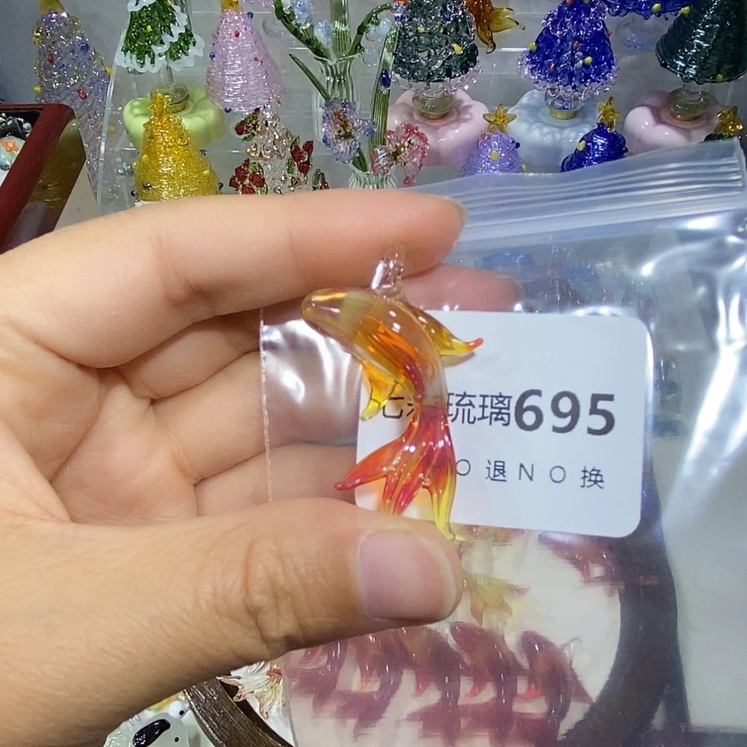 墨***缘玻璃颈饰695锦鲤一个
