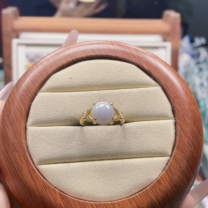 翡翠未镶嵌颈饰天然翡翠Ａ货