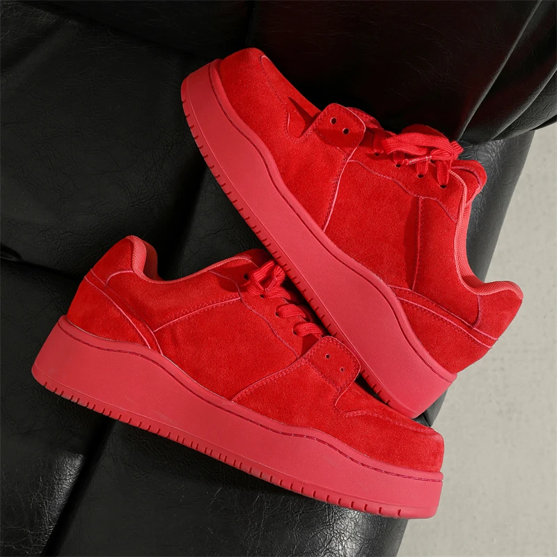 2025年春款新年鲜艳红厚底增高本命年休闲百搭板鞋情侣同款低帮鞋