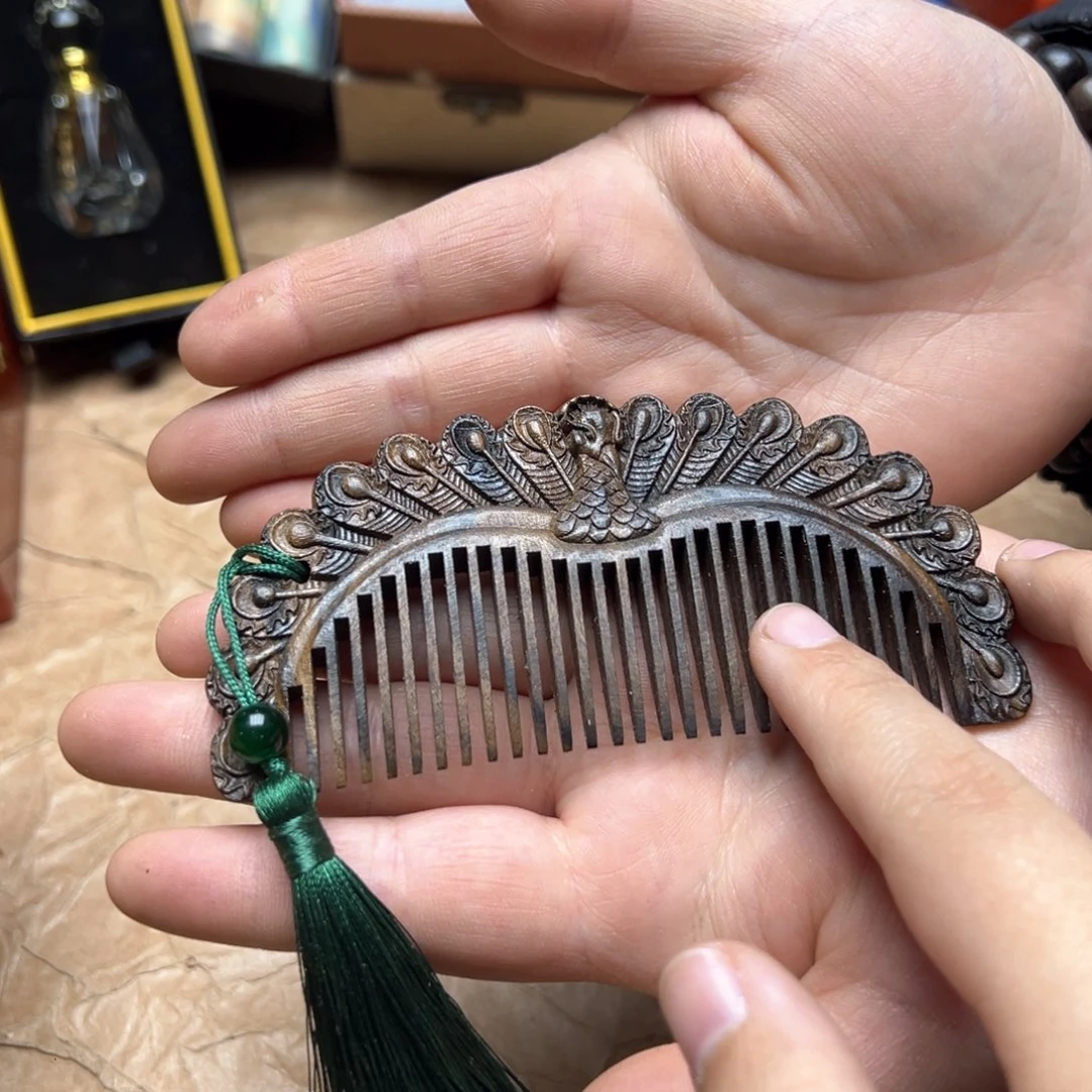 大叶紫檀（黑酸枝木类）