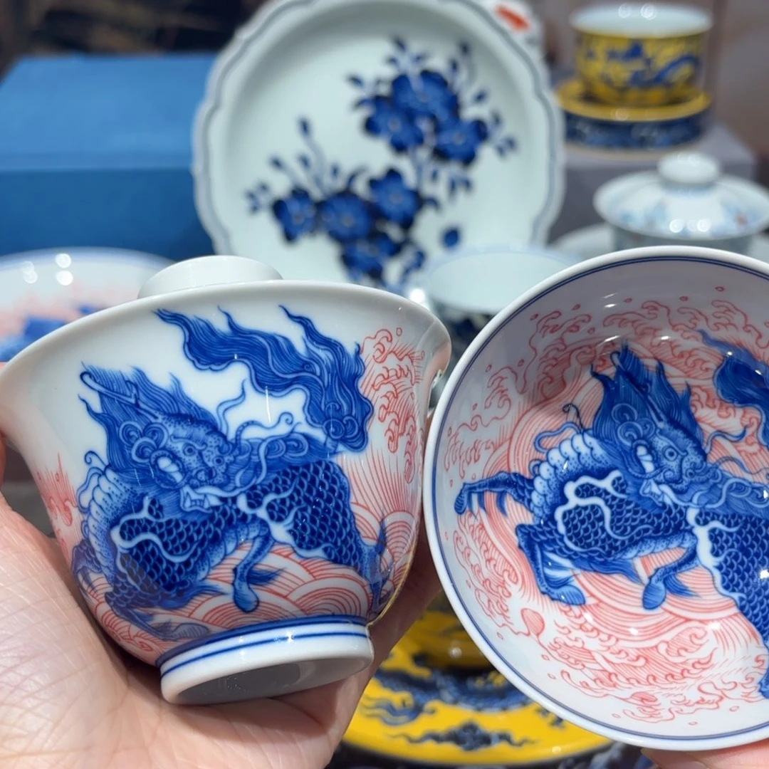 秦***得景德镇纯手工手绘