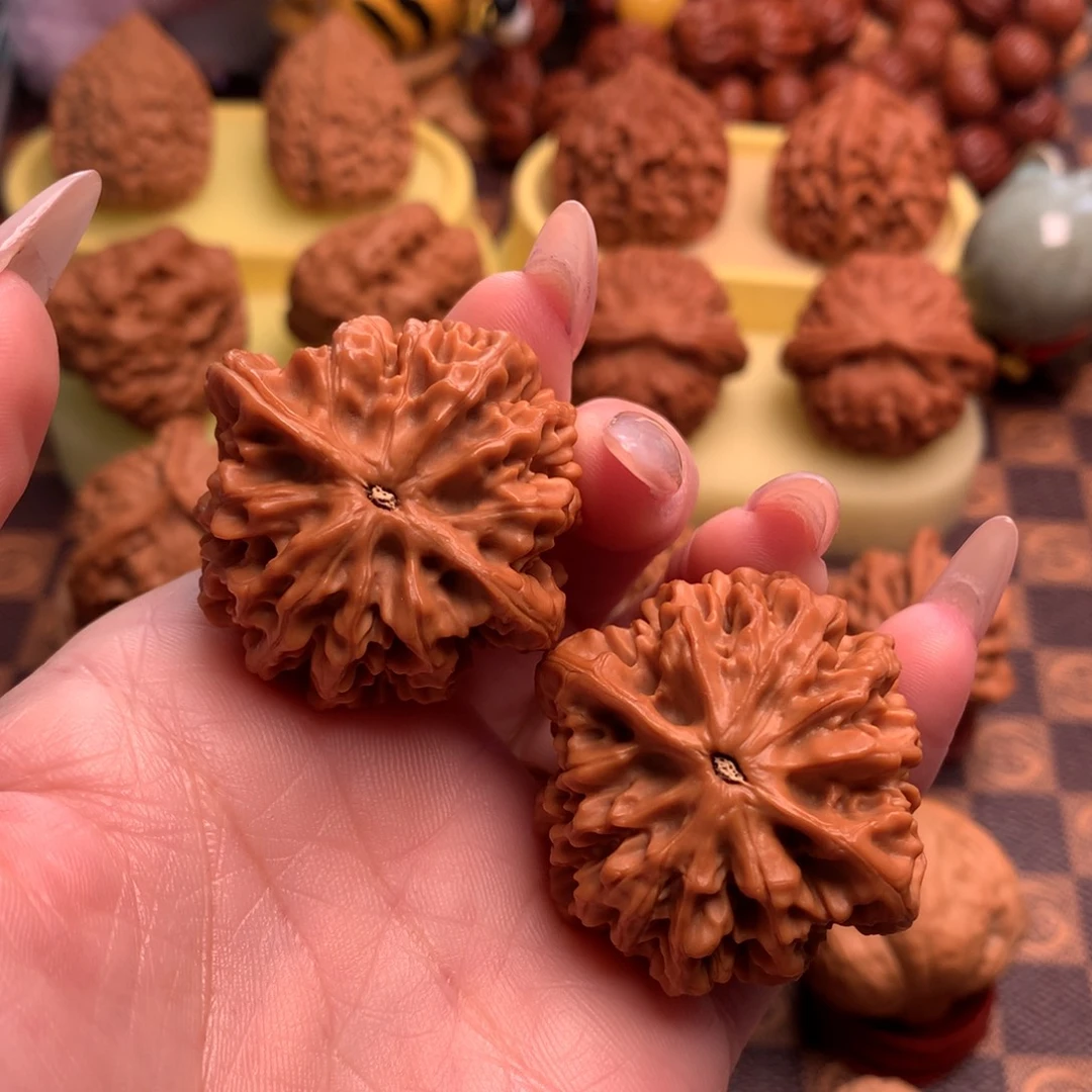 A***u文玩核桃把件38.5全品秦闷