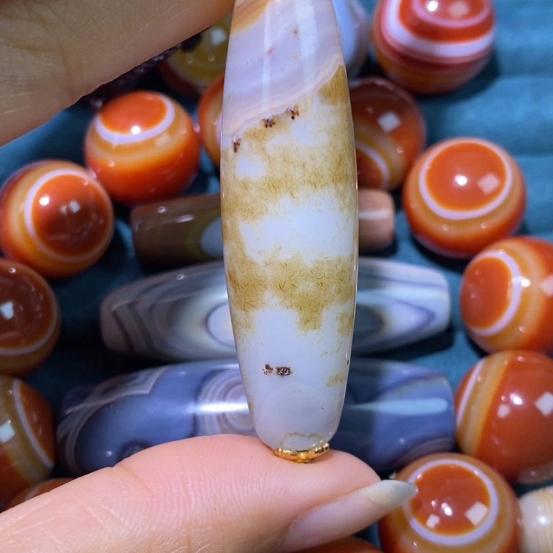 未镶嵌玛瑙/玉髓珠宝奇石