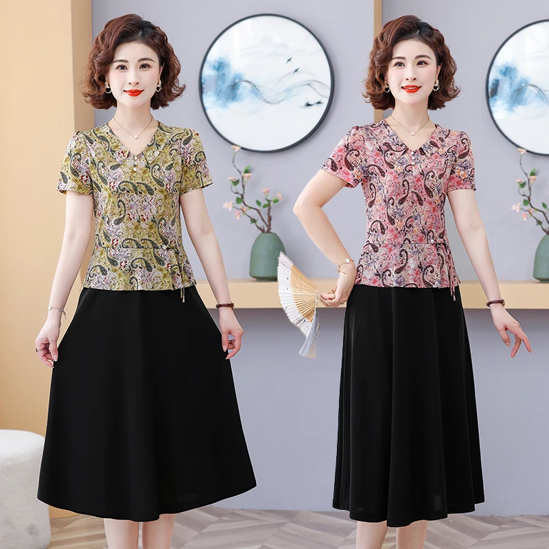 妈妈气质连衣裙夏季新款洋气小个子中老年女夏装假两件套裙子时尚