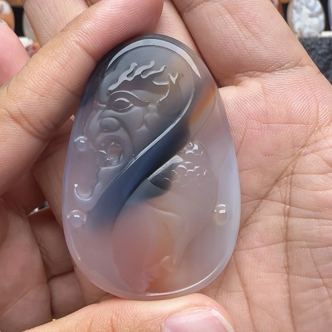 未镶嵌颈饰玛瑙/玉髓