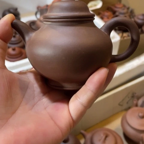 鸿*牛我不敢看电视我要哭唧唧啊呜呜