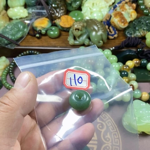 未镶嵌手镯和田玉（糖玉）