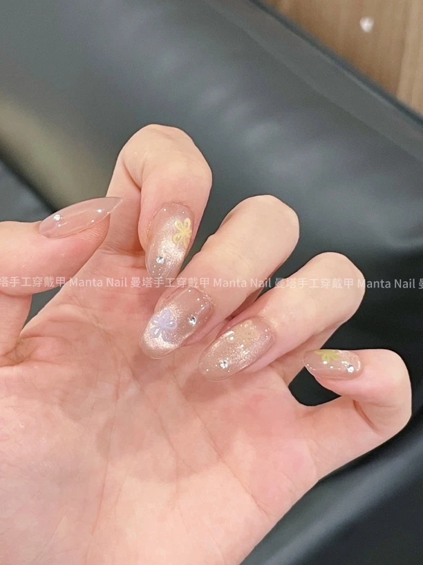 【售完不补】比奇堡｜夏日猫眼手绘彩色小花可爱超闪纯手工穿戴甲