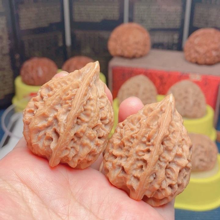 吊坠文玩核桃36高桩十三陵鸡心