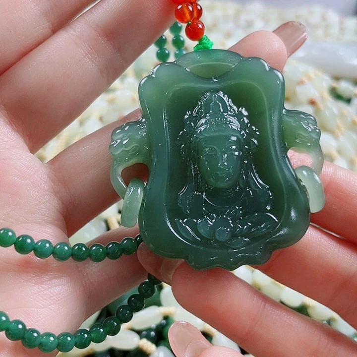 颈饰未镶嵌和田玉