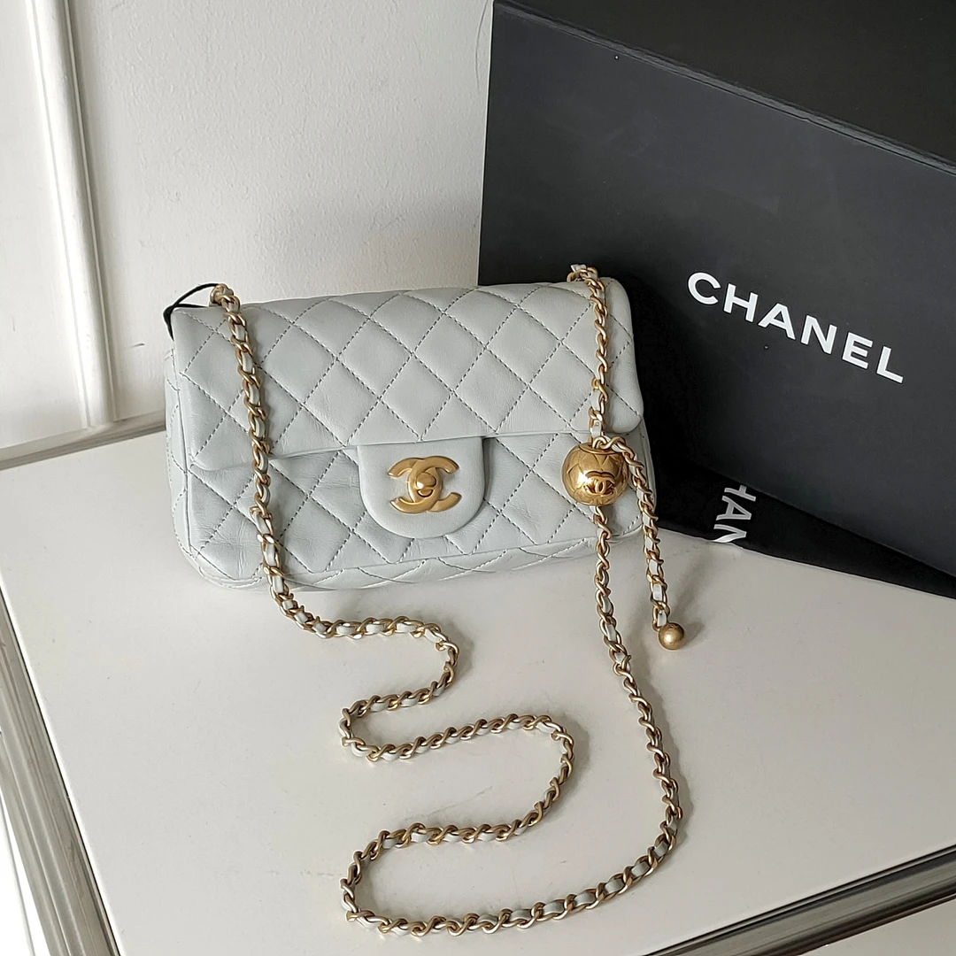95新 Chanel/香奈儿 Azul-23C淡灰色羊皮CF大mini金球链条包42793