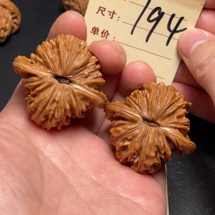 把件文玩核桃四座楼44尺以打底194