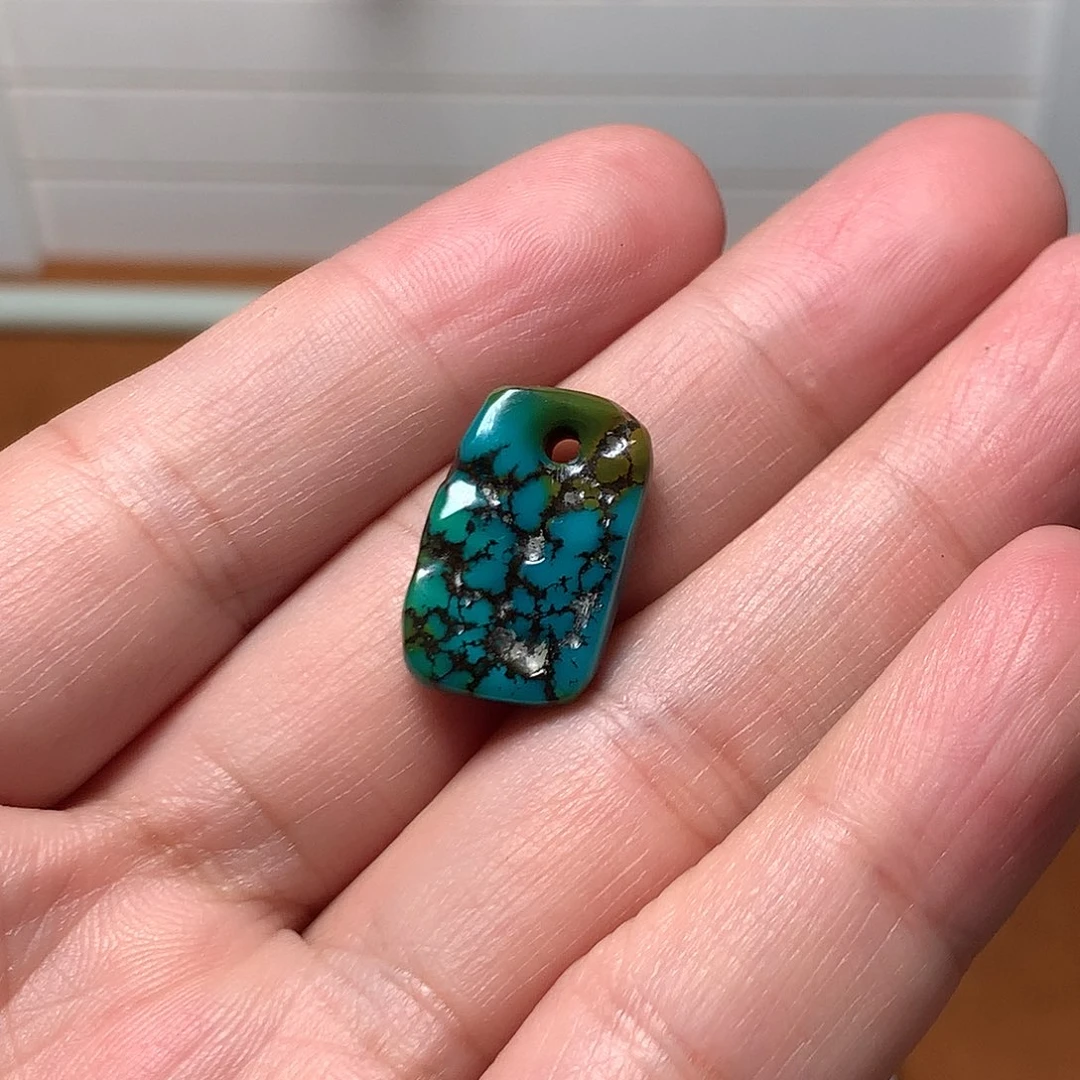 流***家未镶嵌绿松石珠宝奇石