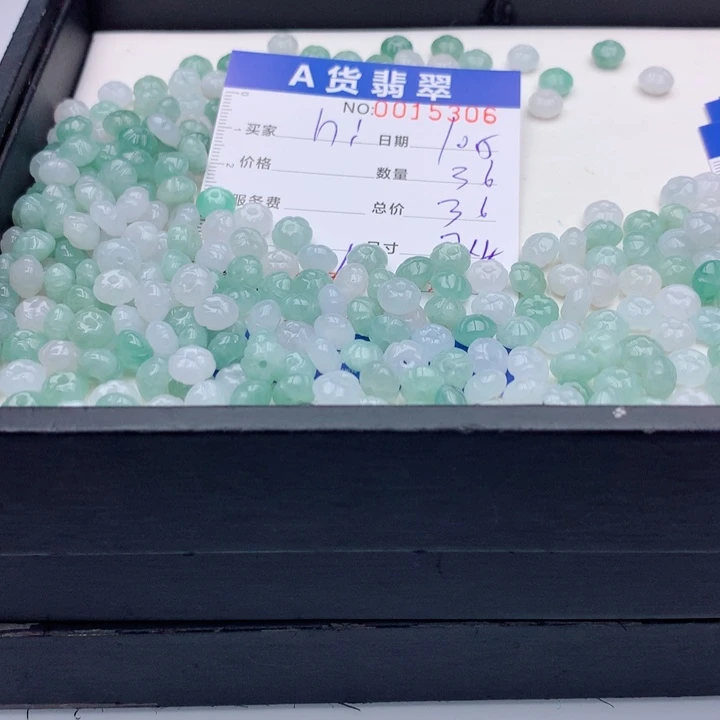 h****翡翠未镶嵌手链多样性
