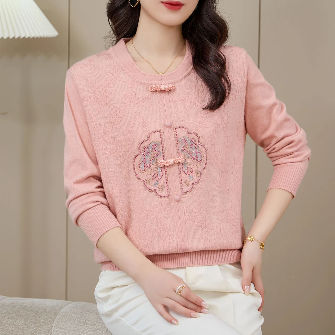 时尚妈妈装中老年女装妈妈款绣花针织衫秋季新款休闲风小衫上衣