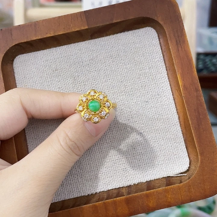 翡翠未镶嵌颈饰天然翡翠Ａ货