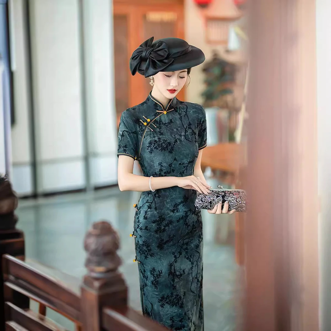 旗袍中式扎染植绒提花长款单层梅花修身淑女风改良短袖日常可穿