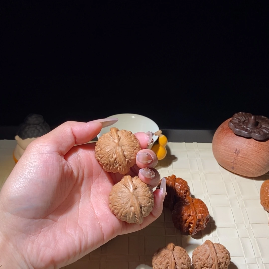 指***子木质类乾隆磨39 166