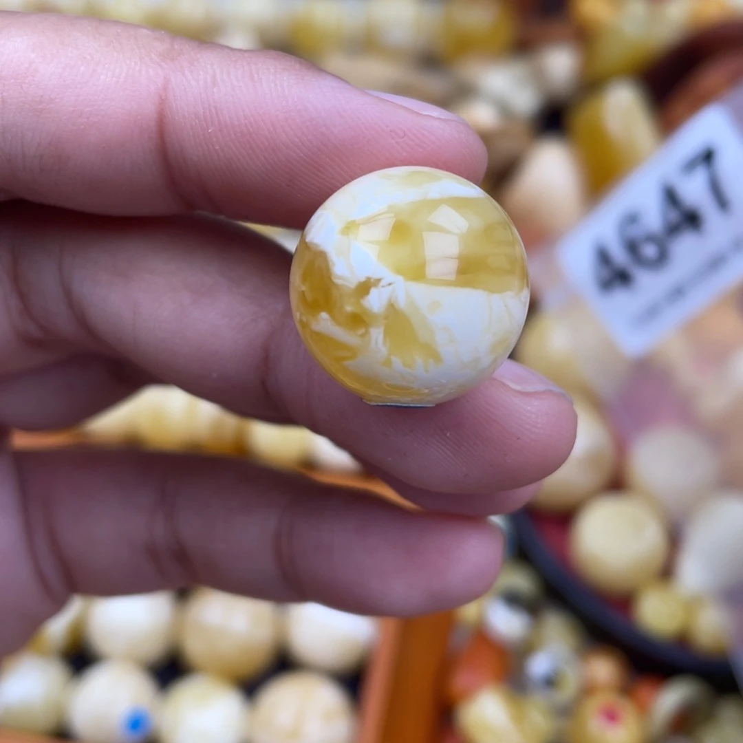 未镶嵌蜜蜡珠宝奇石小坑18.8