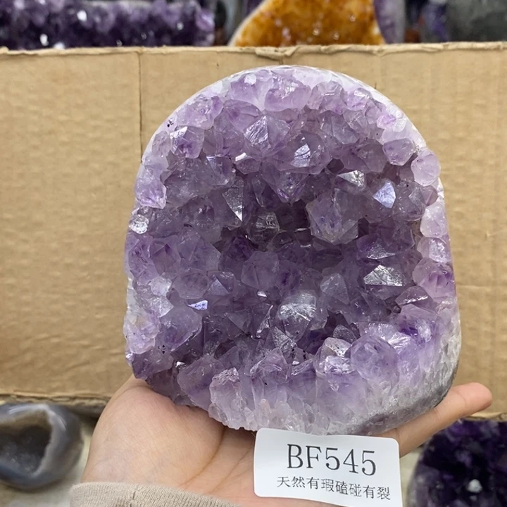 水晶大型摆件（非配饰）未镶嵌