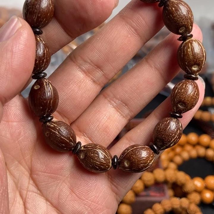 猴头核桃吊坠C***d今天