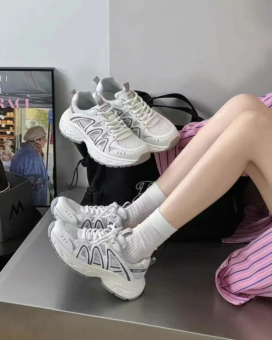 MN～25 年夏季单网透气轻便休闲老爹鞋