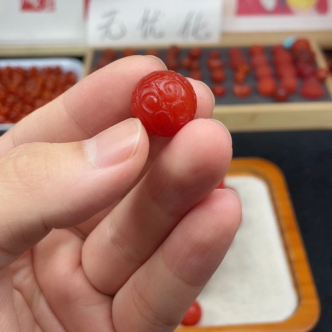 未镶嵌12号保山锦红哑光卡16回纹珠一颗南红玛瑙