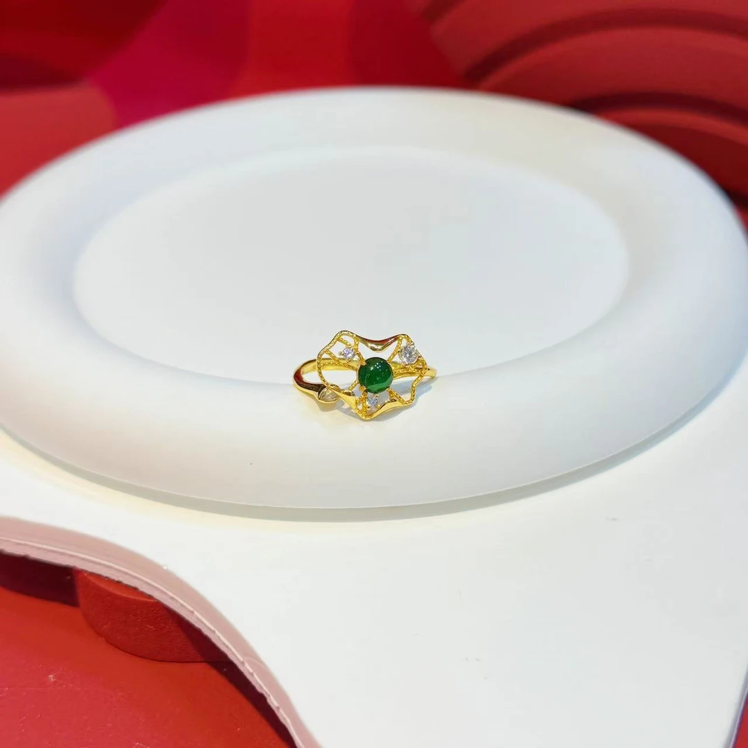 S925银镶嵌5mm翡翠旦面荷花戒指HNZ11610