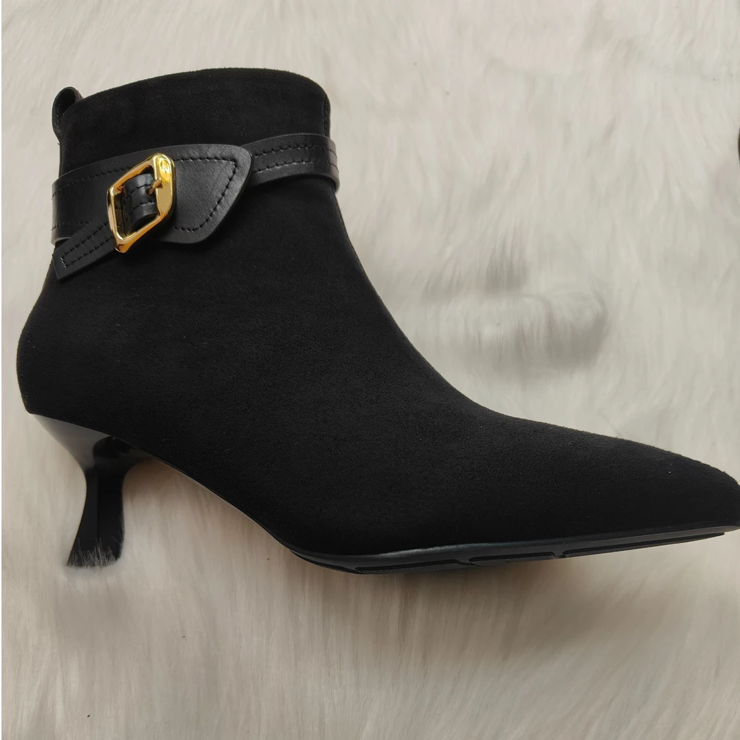 新疆包邮 埃跟 时尚百搭女鞋