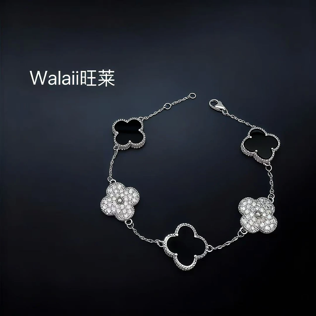 925银手链 旺莱 629 黑白熊猫四叶花银手链D107588205--01 凤选