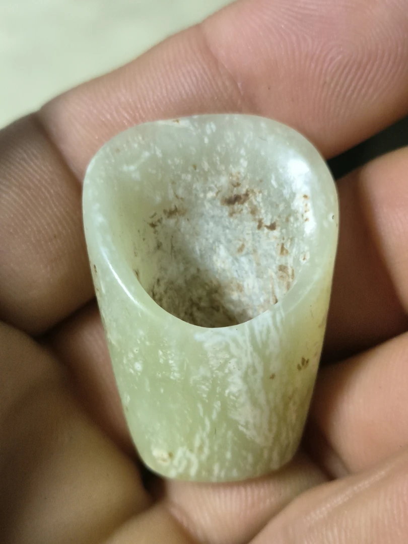 河磨奇石桶子形器型件