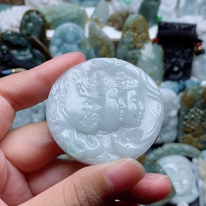 翡翠未镶嵌颈饰翡翠