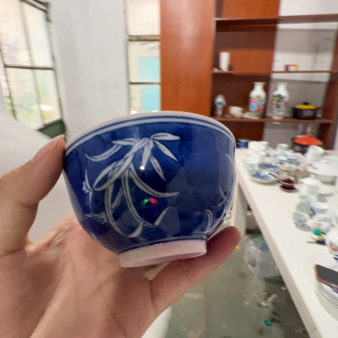 瓷片景德镇陶瓷红嘻嘻兰花鸡心杯一只