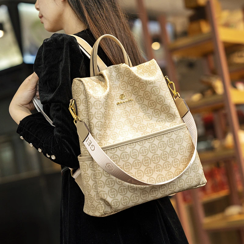 高级感复古印花双肩包女2025新款休闲大容量户外旅行包防盗背包