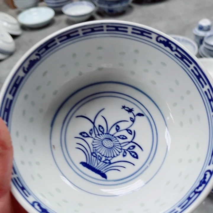 青花玲珑6寸面碗兰花