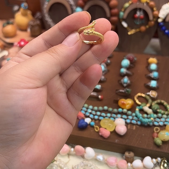 白色金色纯银龙戒指