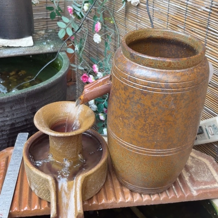 紫砂花盆口径15/32，12/16/18进水口1.5厘米