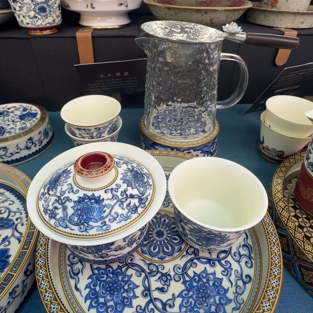 当代艺术家辞典等多部