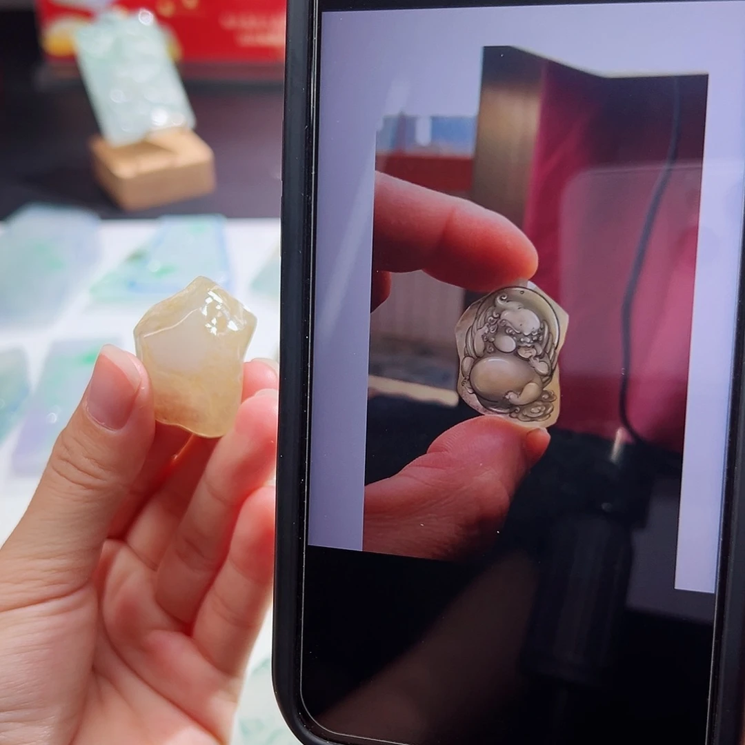 定制翡翠未镶嵌翡翠