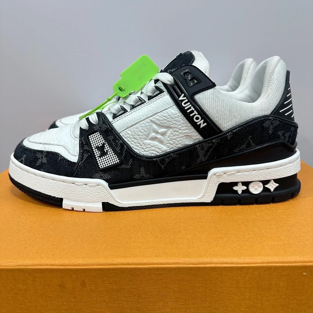 95新 LouisVuitton/路易威登 39码 路易威登 LV trainer 黑白牛仔