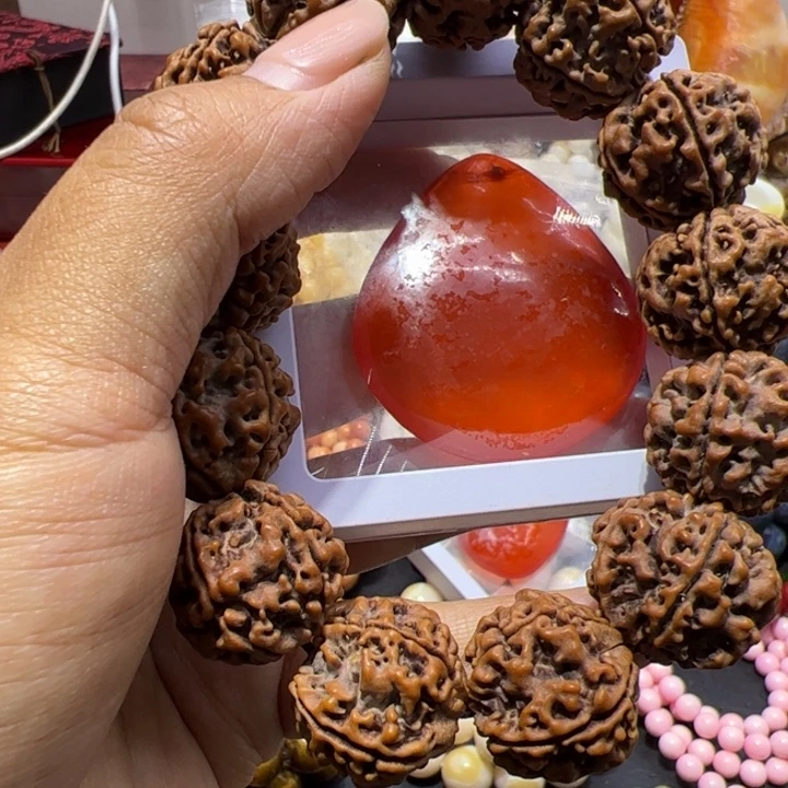 木质非金属精品鱼精石大号吊坠