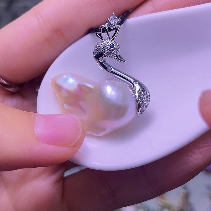 合金淡水珍珠颈饰05