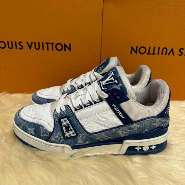 90新 LouisVuitton/路易威登 41.5码 蓝白牛仔 时尚板鞋