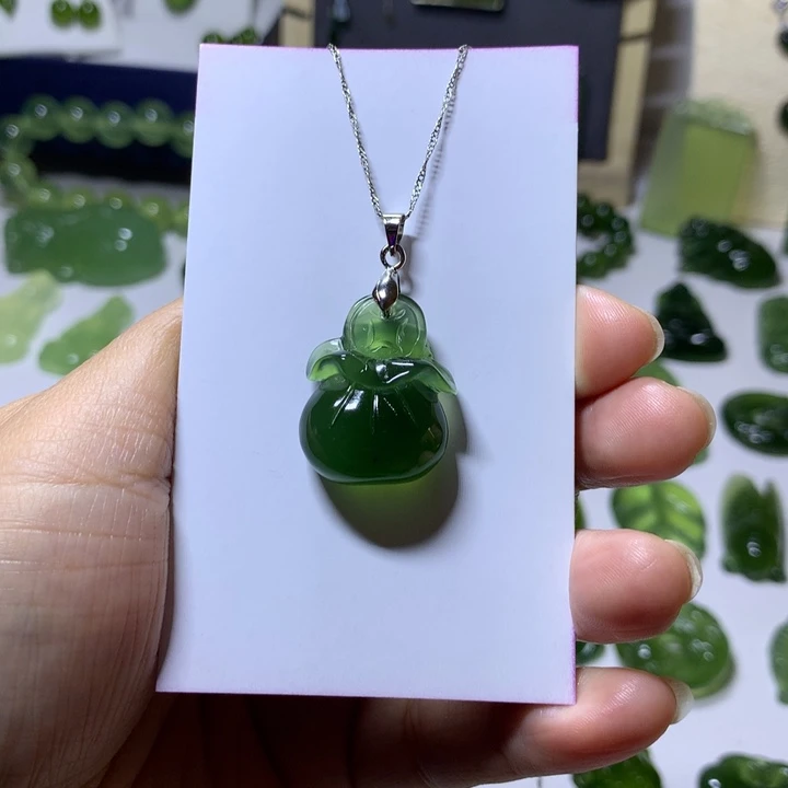 岫玉银S925镶嵌颈饰吊坠