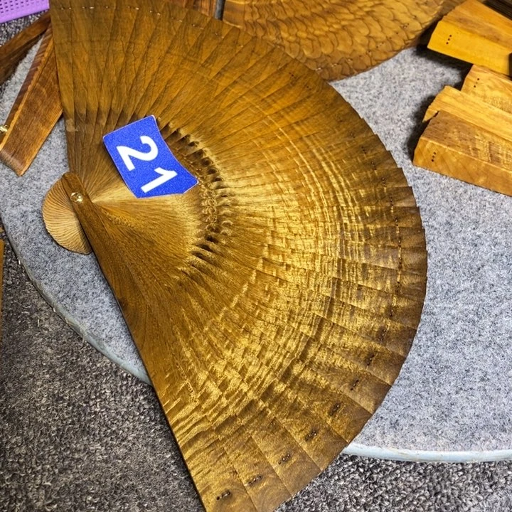 金丝楠向**北金丝楠木扇子